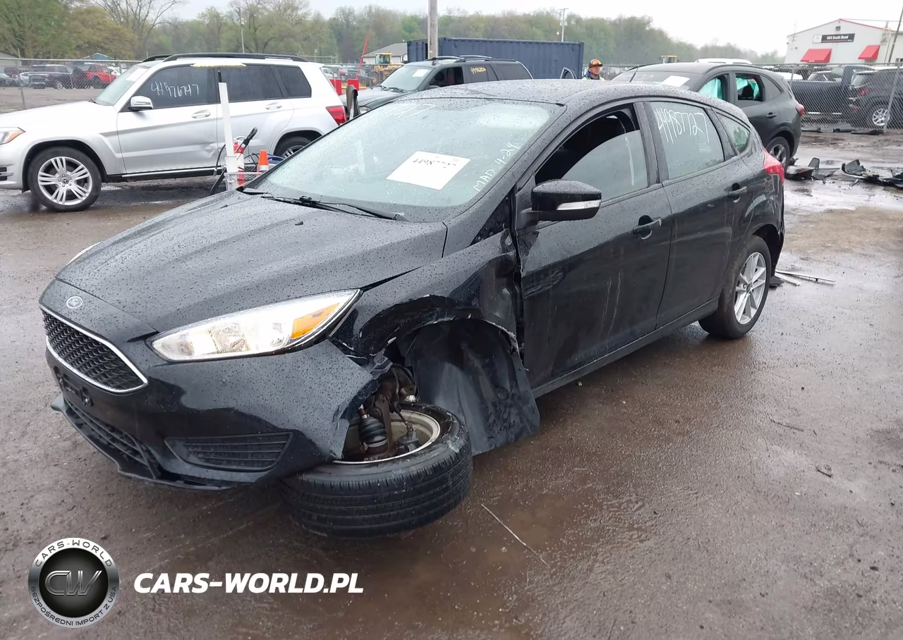 2017 Ford Focus Se VIN:1FADP3K25HL294833 - 2