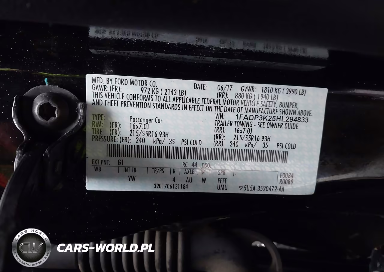 2017 Ford Focus Se VIN:1FADP3K25HL294833 - 9