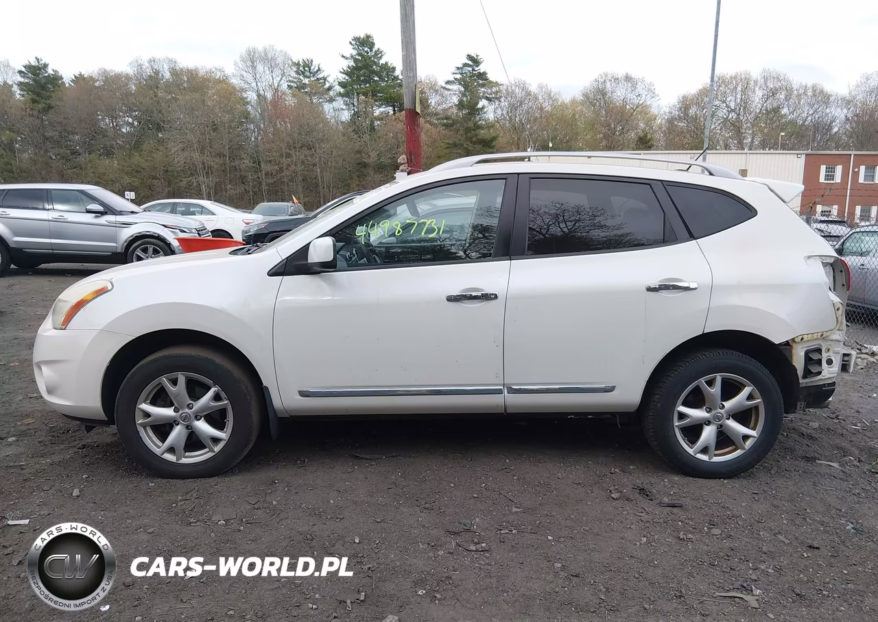 2011 Nissan Rogue Sv VIN:JN8AS5MVXBW300800 - 15