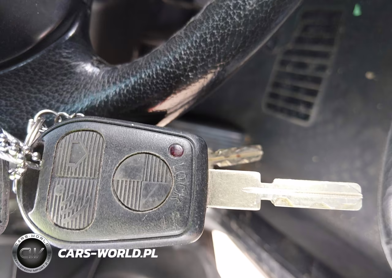 2002 BMW Z3 3.0I VIN:4USCN53412LJ60670 - 11