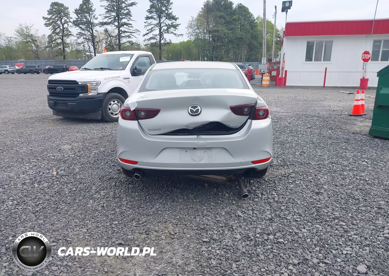 2025 Mazda Mazda3 VIN:JM1BPABM1S1765872 - 16
