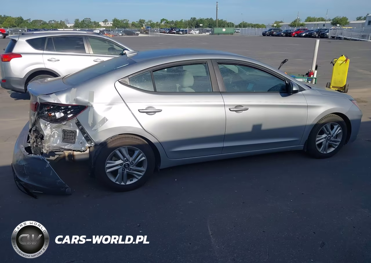 2020 Hyundai Elantra Sel VIN:5NPD84LF8LH601584 - 13