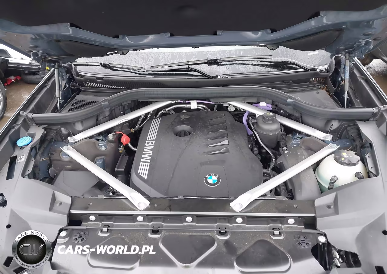 2026 BMW X7 xDrive40I VIN:5UX23EM07T9120044 - 10