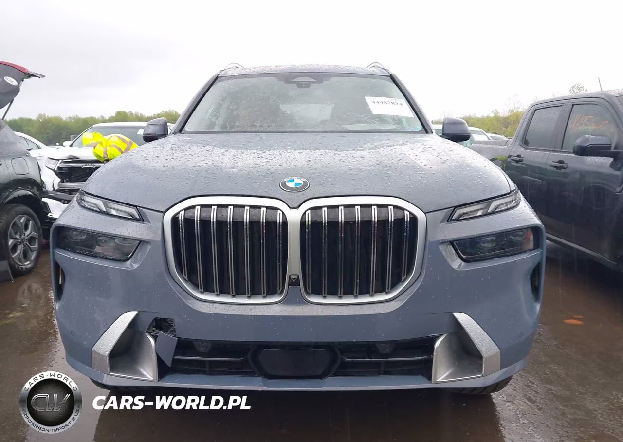 2026 BMW X7 xDrive40I VIN:5UX23EM07T9120044 - 12