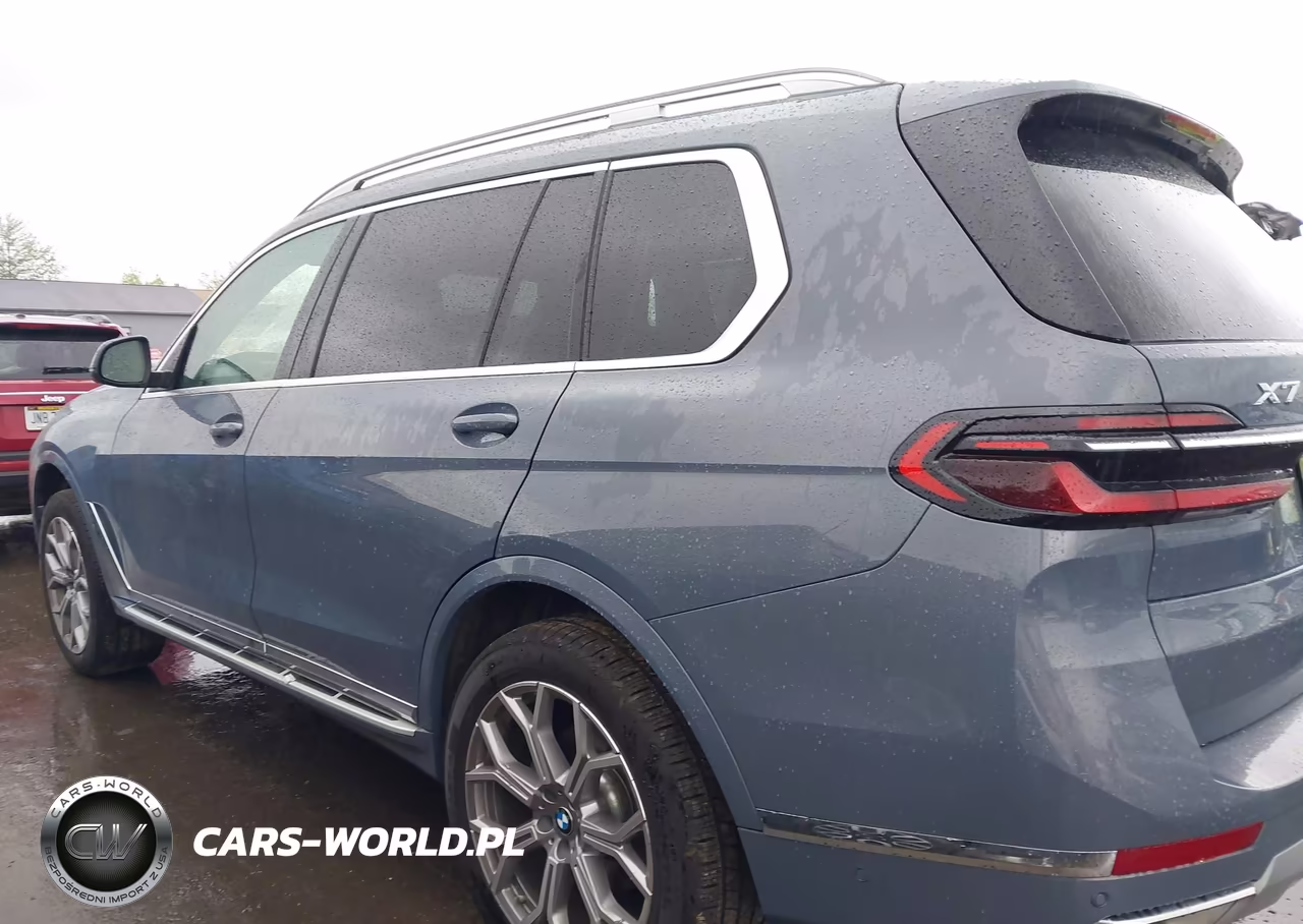2026 BMW X7 xDrive40I VIN:5UX23EM07T9120044 - 14