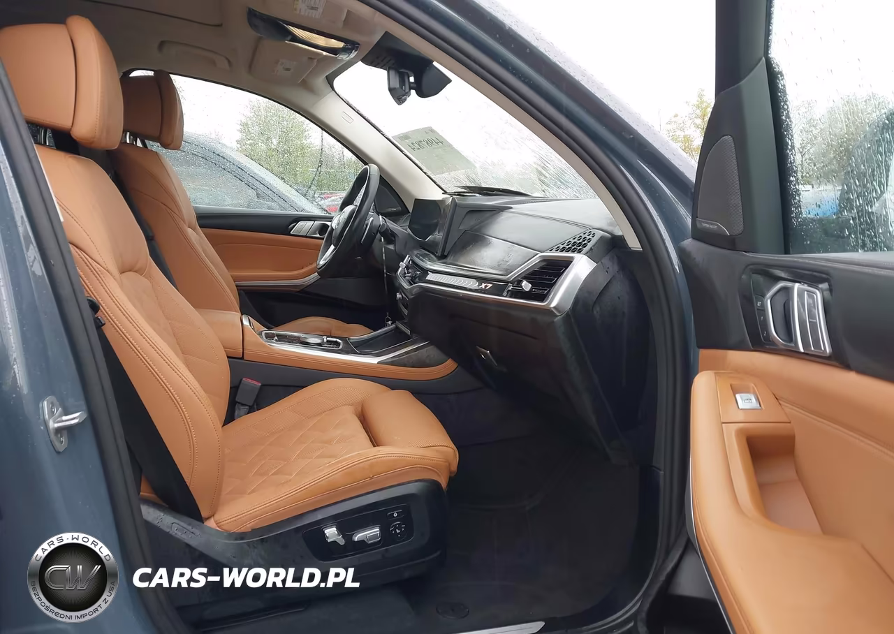 2026 BMW X7 xDrive40I VIN:5UX23EM07T9120044 - 5