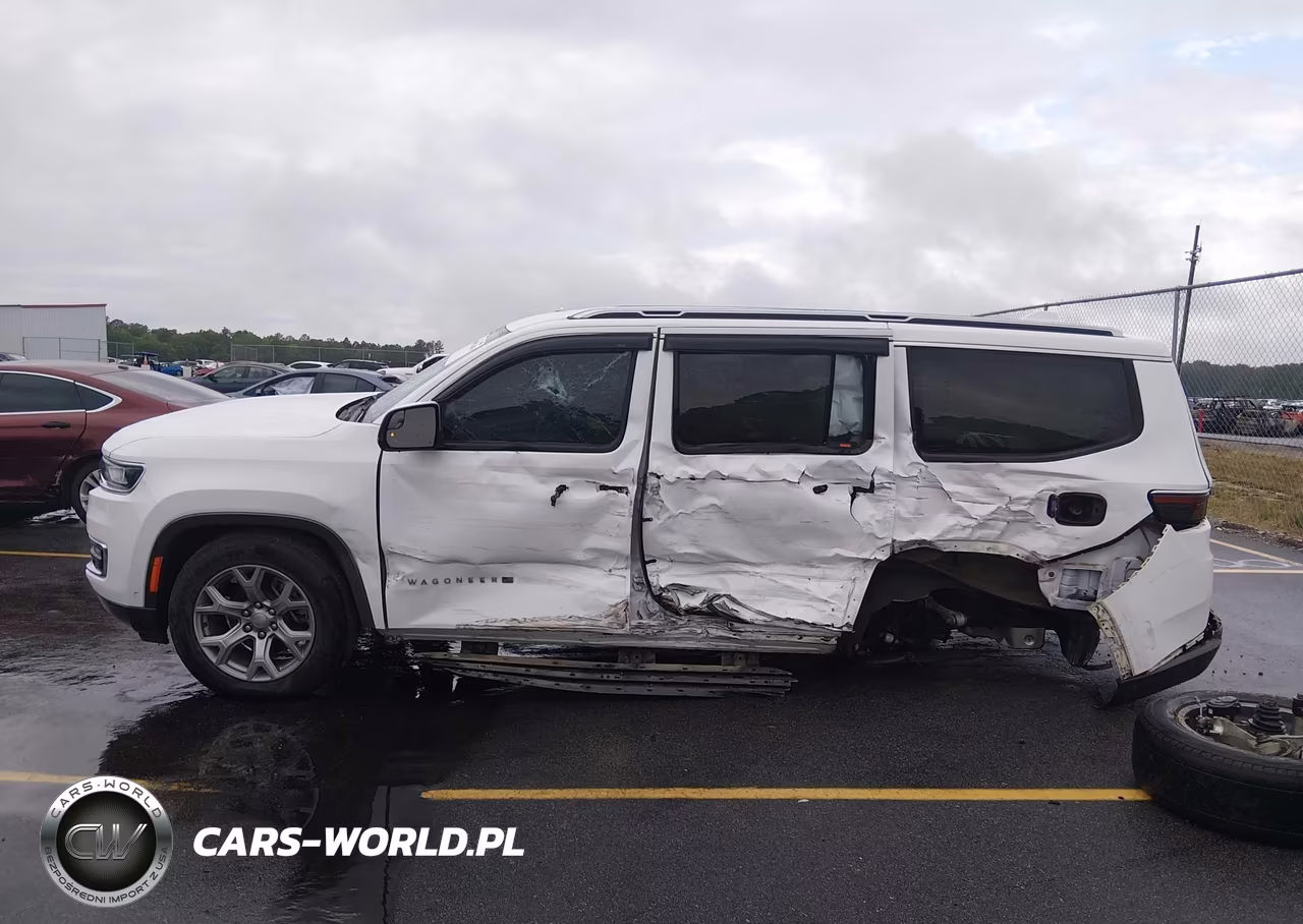 2022 Jeep Wagoneer Series Ii 4X4 VIN:1C4SJVBT4NS107767 - 14