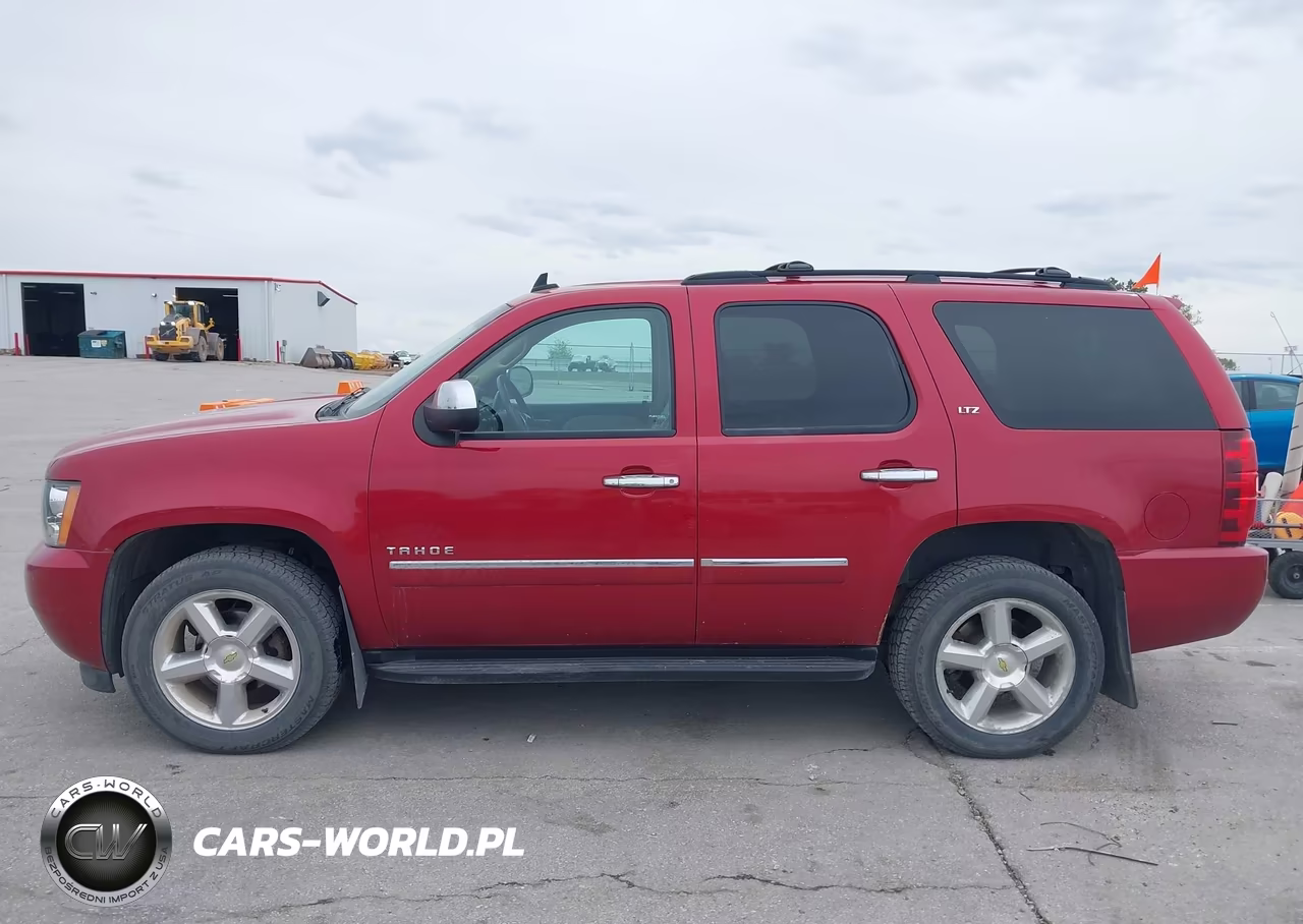 2013 Chevrolet Tahoe Ltz VIN:1GNSKCE05DR283629 - 14