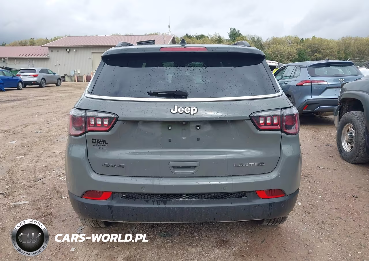 2024 Jeep Compass Limited 4X4 VIN:3C4NJDCN2RT595550 - 16