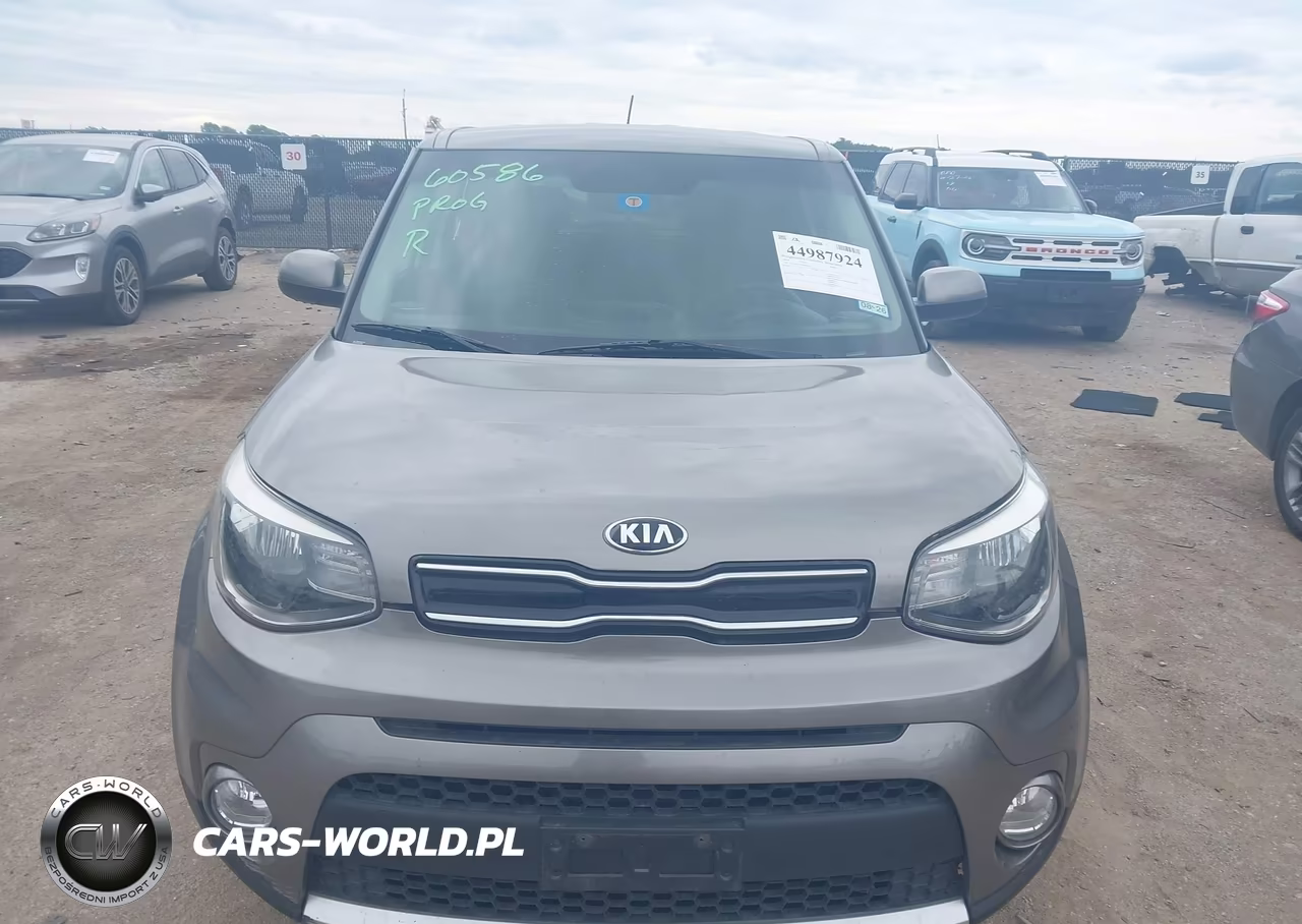 2018 Kia Soul + VIN:KNDJP3A54J7594192 - 12