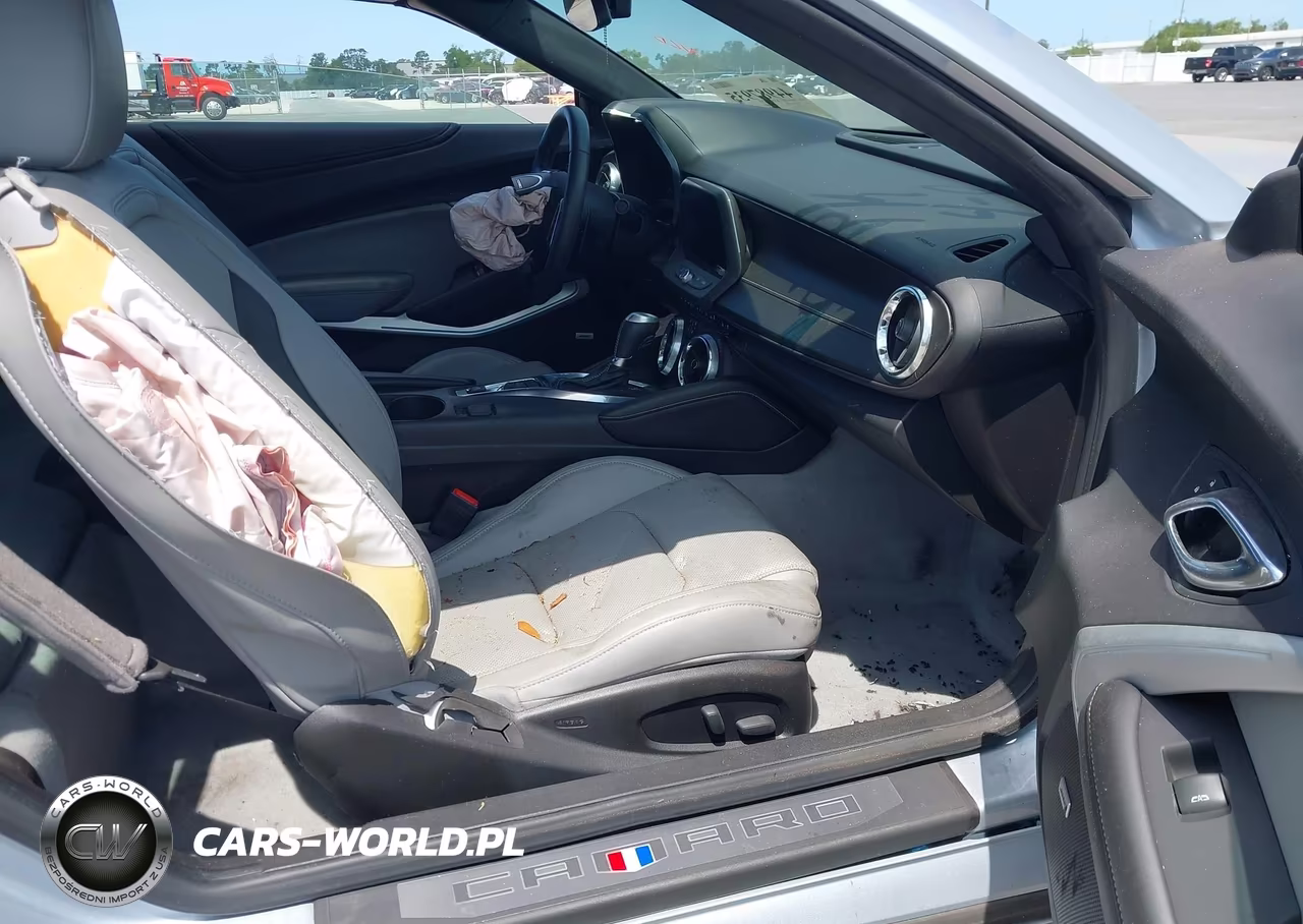 2018 Chevrolet Camaro 2Ss VIN:1G1FH3D72J0134112 - 5