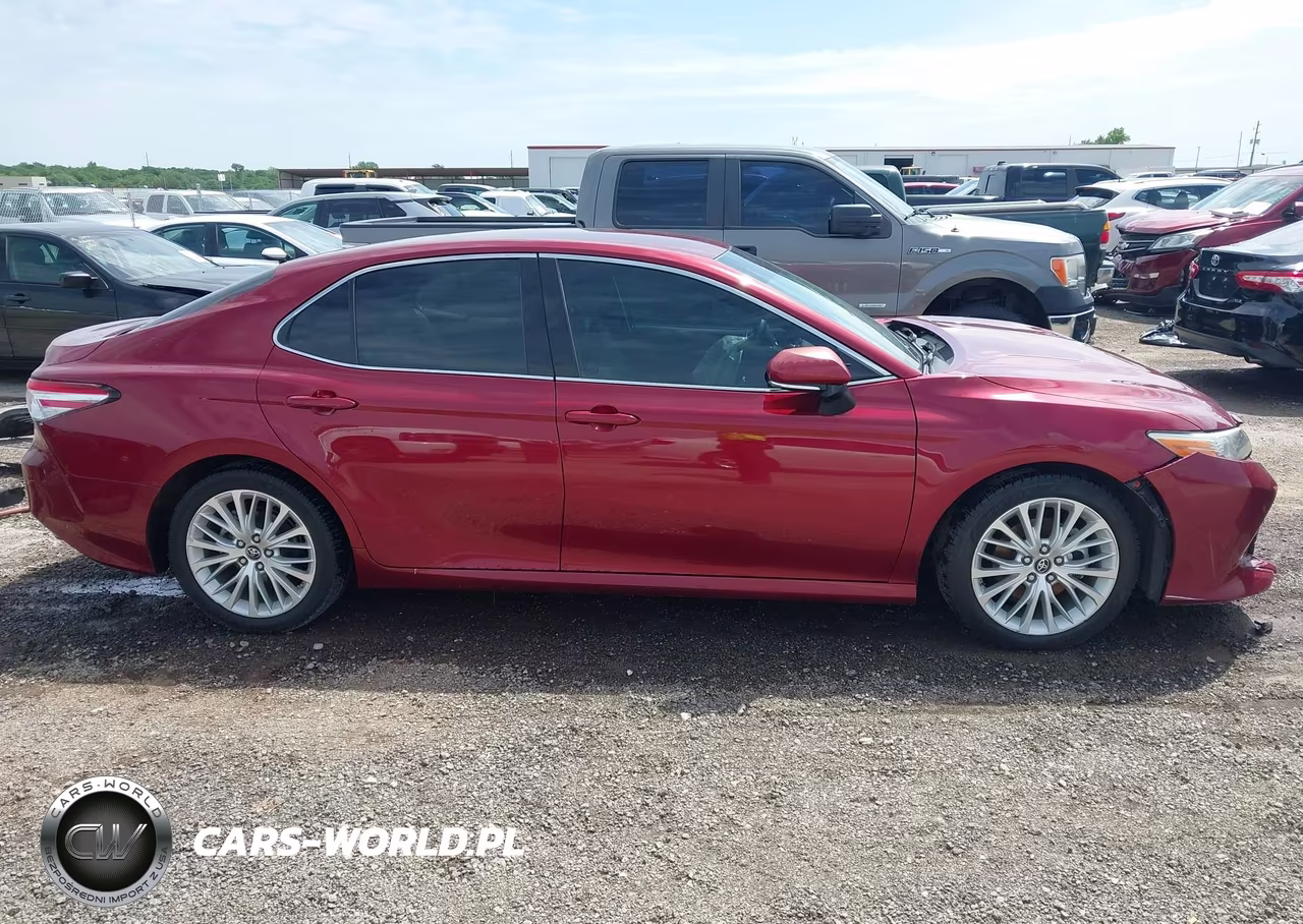 2018 Toyota Camry Xle VIN:4T1B11HK9JU512802 - 14