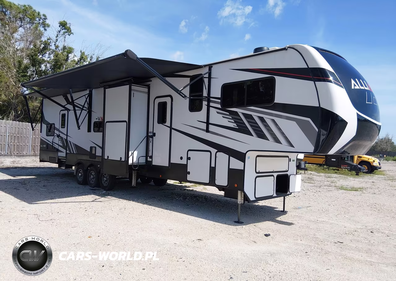 2023 5Th Wheel Other