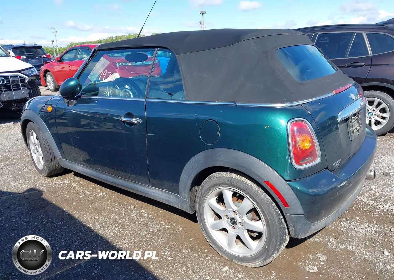2010 Mini Cooper VIN:WMWMR3C57ATZ18986 - 3