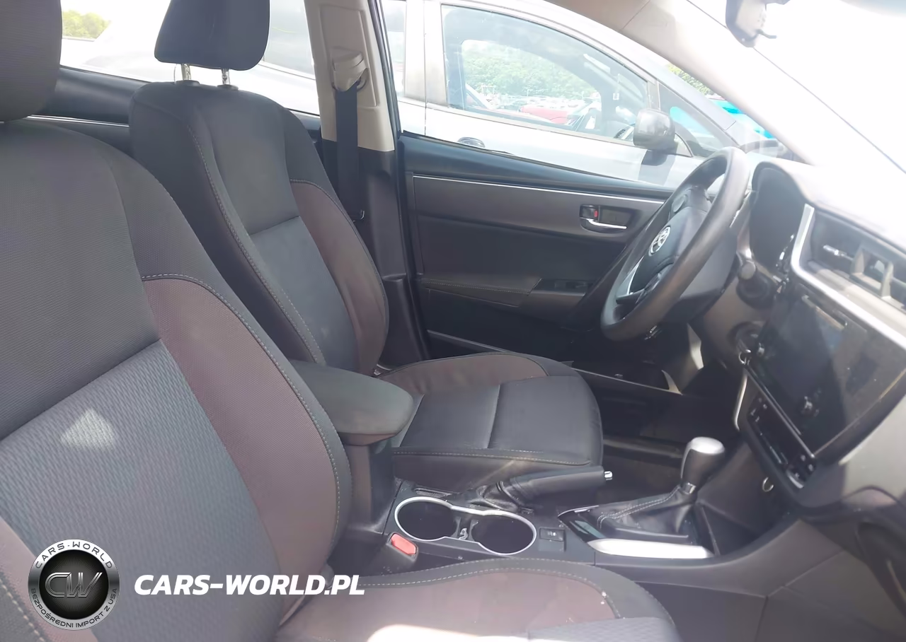 2019 Toyota Corolla Le VIN:2T1BURHE4KC219456 - 5