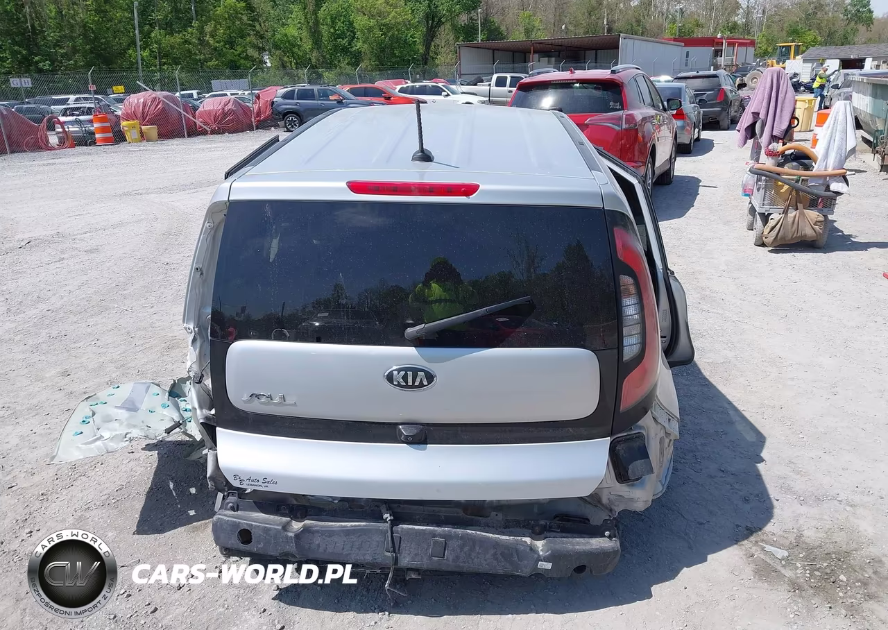 2016 Kia Soul + VIN:KNDJP3A54G7824239 - 17