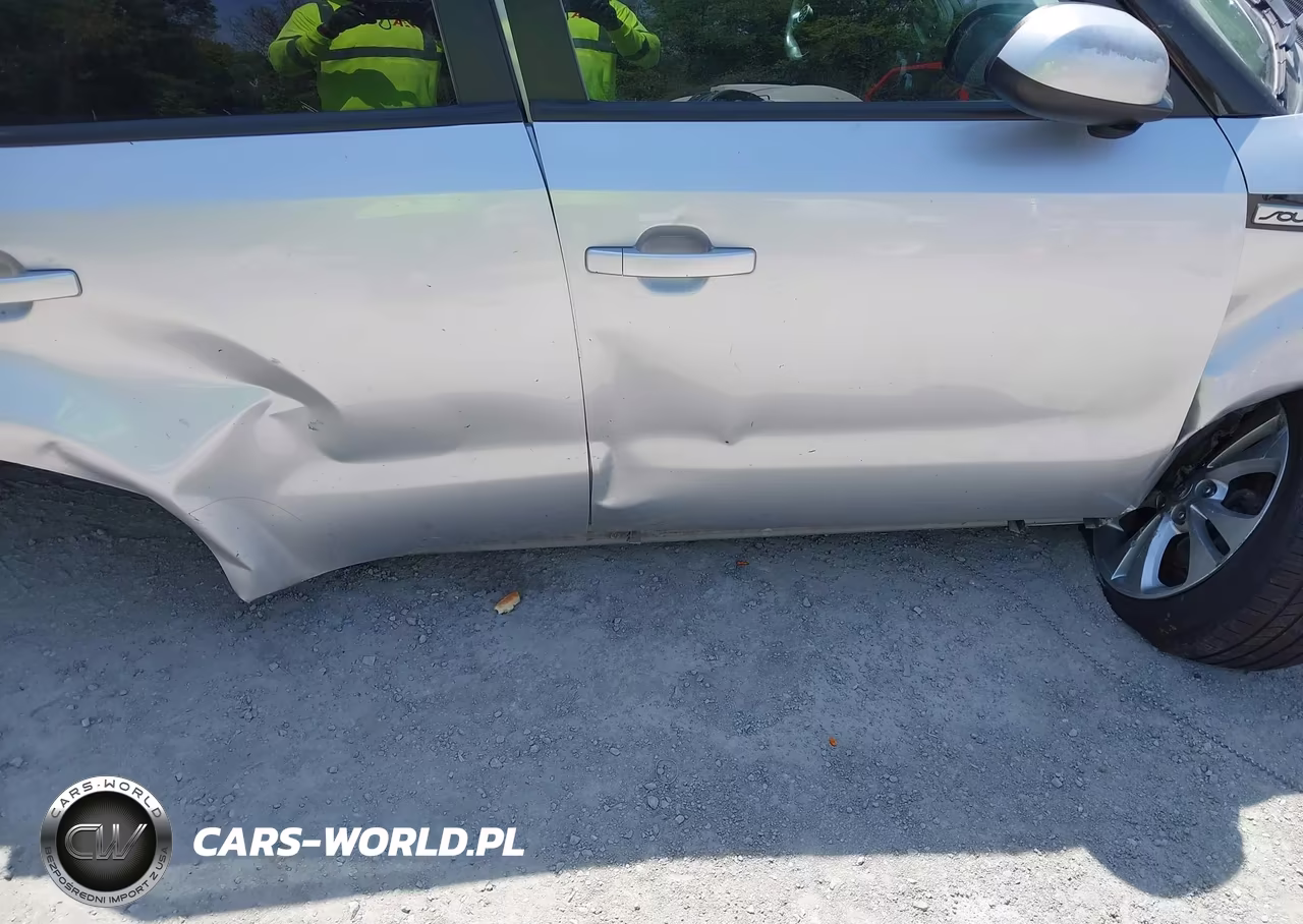 2016 Kia Soul + VIN:KNDJP3A54G7824239 - 21