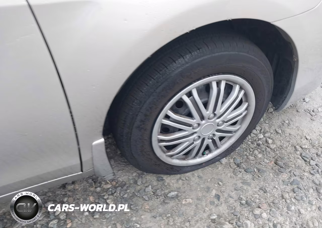 2010 Toyota Camry VIN:4T1BF3EK1AU096956 - 6