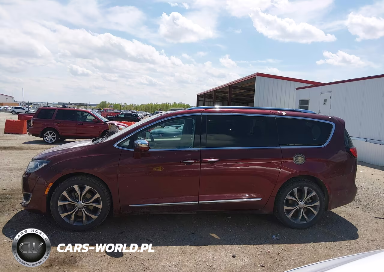 2018 Chrysler Pacifica Limited VIN:2C4RC1GG7JR259907 - 15