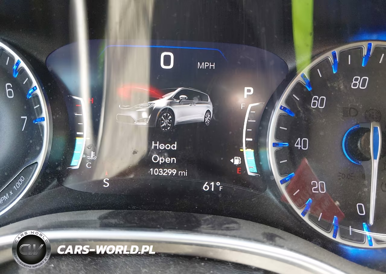 2018 Chrysler Pacifica Limited VIN:2C4RC1GG7JR259907 - 16