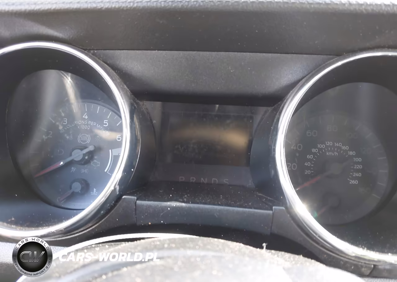 2015 Ford Mustang V6 VIN:1FA6P8AM9F5352792 - 7