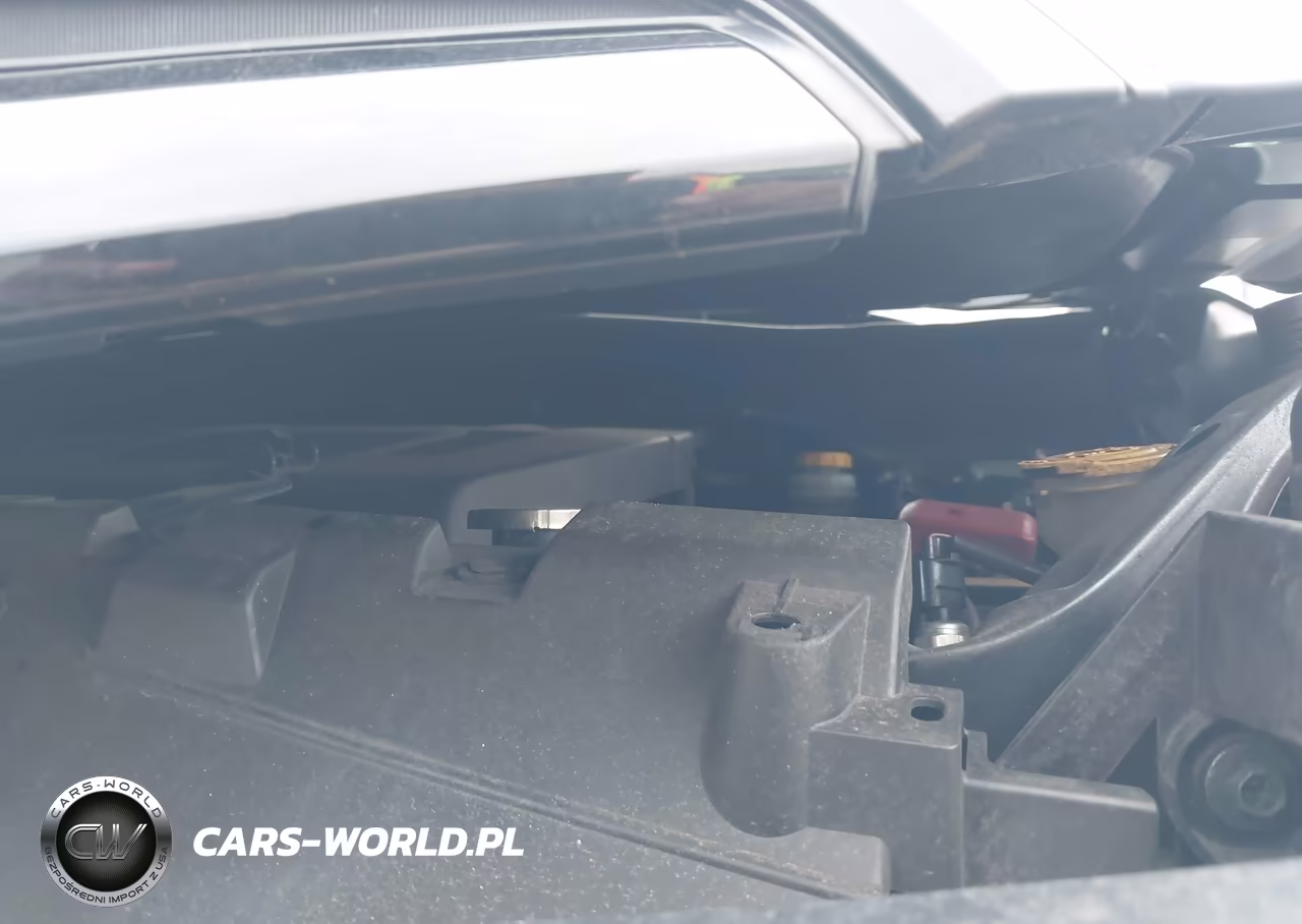 2020 Subaru Forester Sport VIN:JF2SKARCXLH428171 - 10