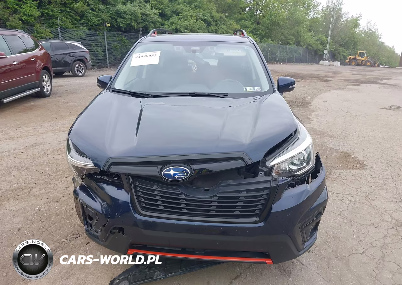 2020 Subaru Forester Sport VIN:JF2SKARCXLH428171 - 12