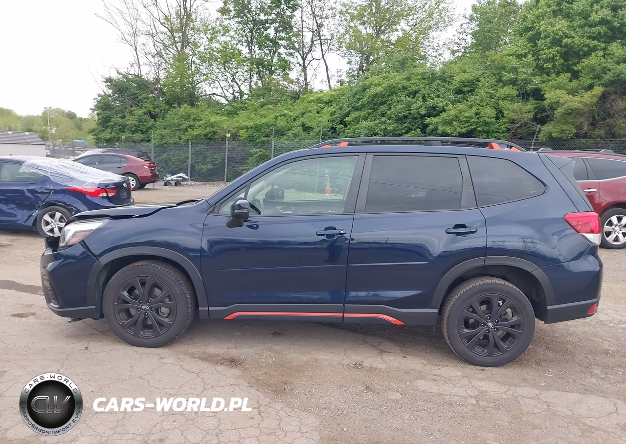 2020 Subaru Forester Sport VIN:JF2SKARCXLH428171 - 14
