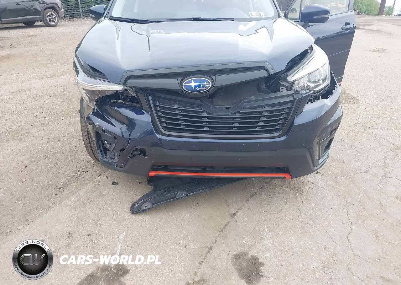 2020 Subaru Forester Sport VIN:JF2SKARCXLH428171 - 6