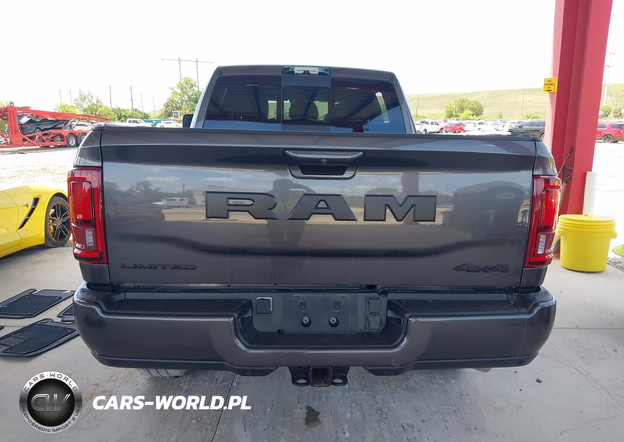 2025 Ram 2500 Limited VIN:3C63R5TL0SG504091 - 14