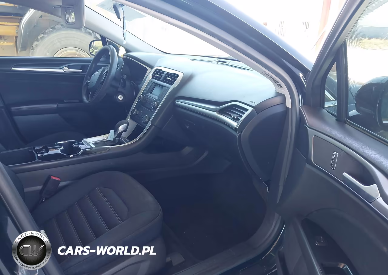 2014 Ford Fusion Se VIN:3FA6P0H74ER175081 - 5