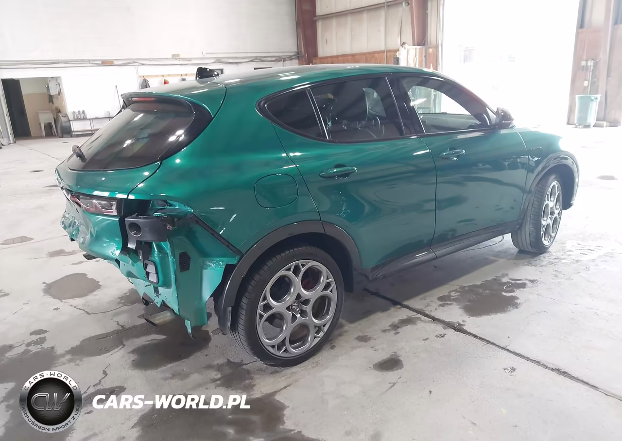 2024 Alfa Romeo Tonale Veloce Eawd VIN:ZASPATDW3R3056915 - 4