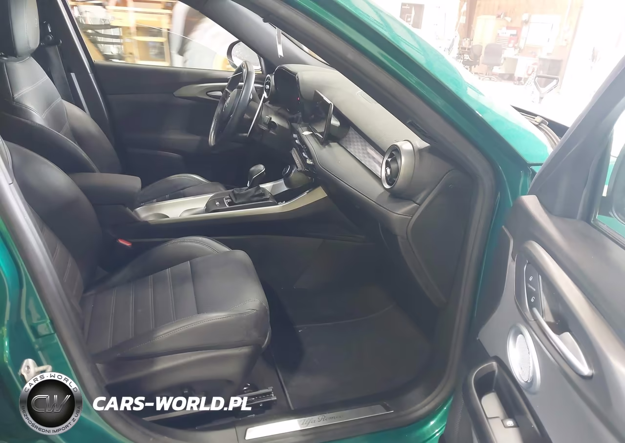 2024 Alfa Romeo Tonale Veloce Eawd VIN:ZASPATDW3R3056915 - 5