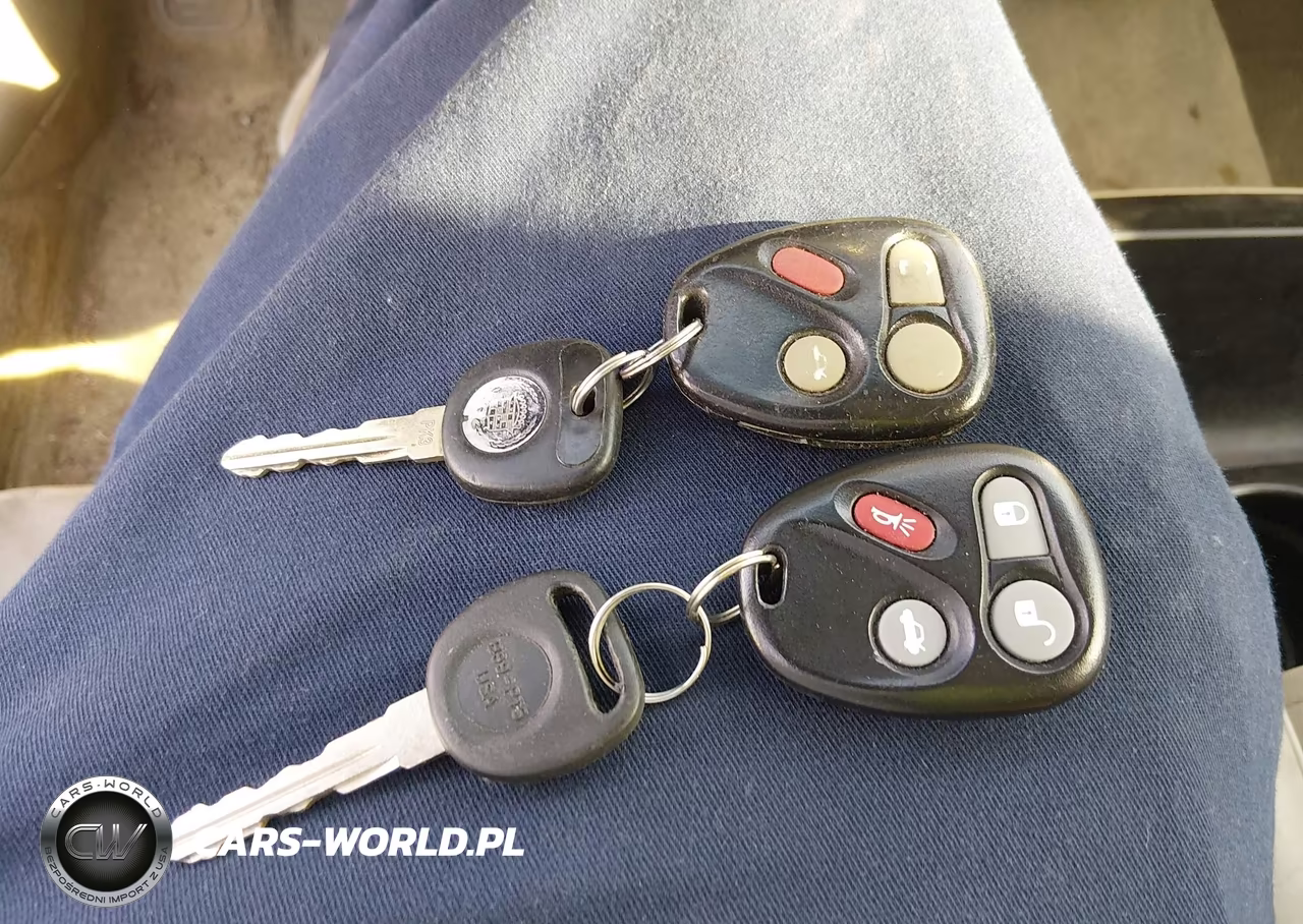 2001 Cadillac Deville Standard VIN:1G6KD54Y41U286622 - 11
