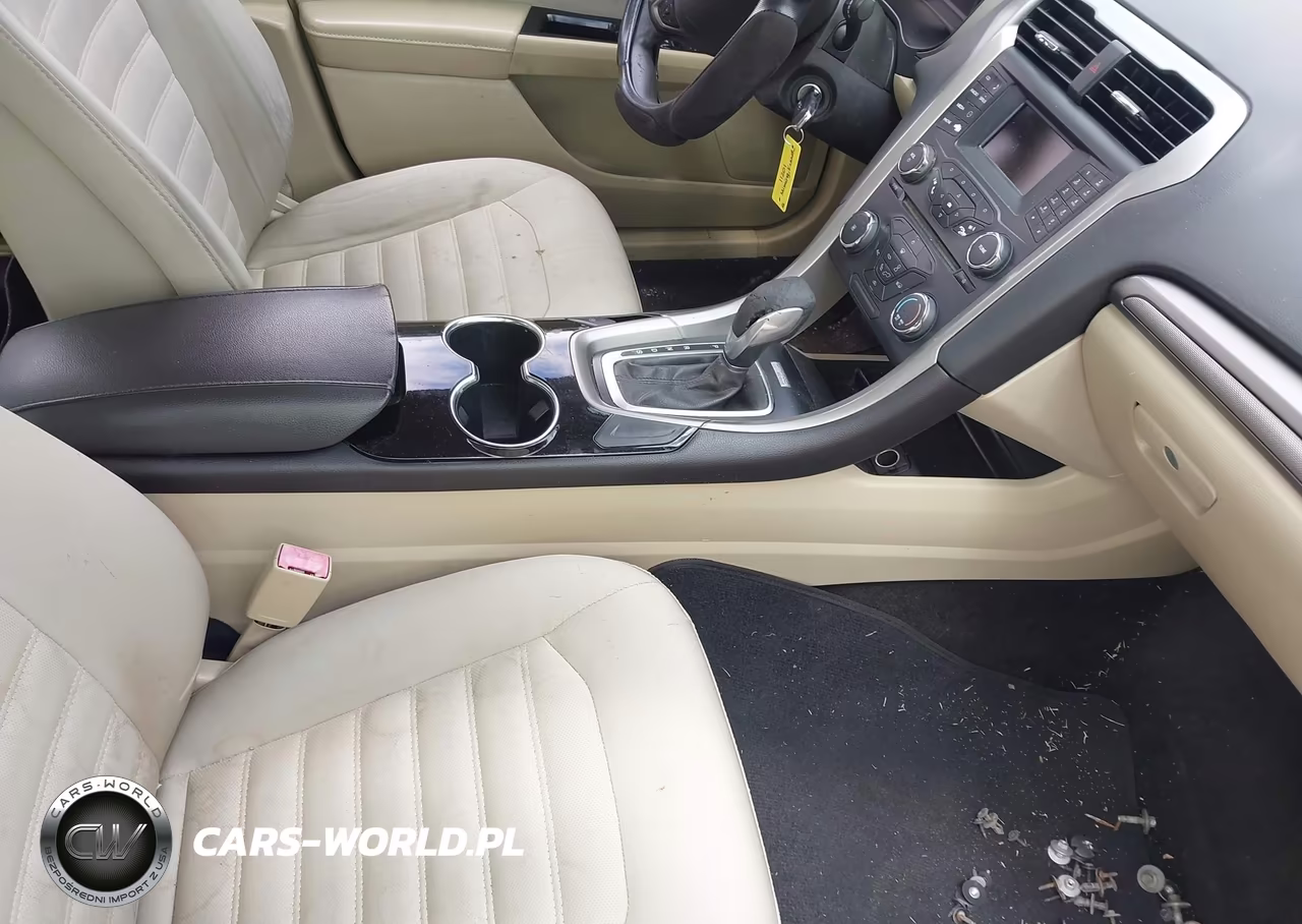 2014 Ford Fusion Se VIN:3FA6P0H72ER208594 - 5