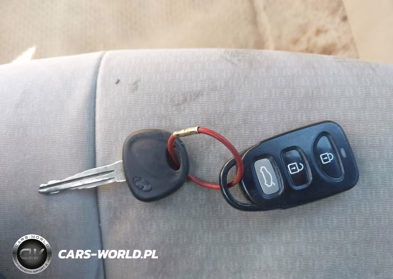 2007 Hyundai Elantra Gls-Limited-Se VIN:KMHDU46D07U256547 - 11