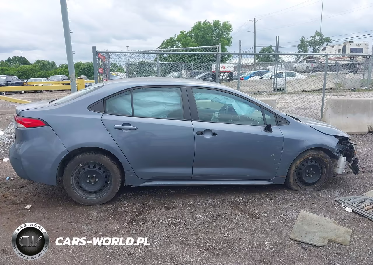 2020 Toyota Corolla Le VIN:5YFEPRAE9LP119952 - 12