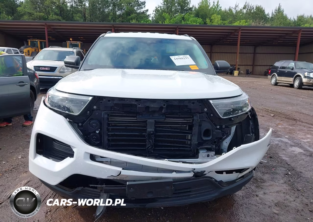 2024 Ford Explorer Xlt VIN:1FMSK7DH4RGA14883 - 12