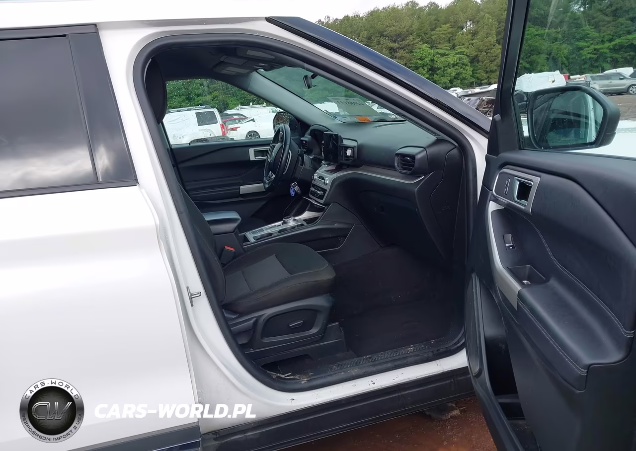 2024 Ford Explorer Xlt VIN:1FMSK7DH4RGA14883 - 5