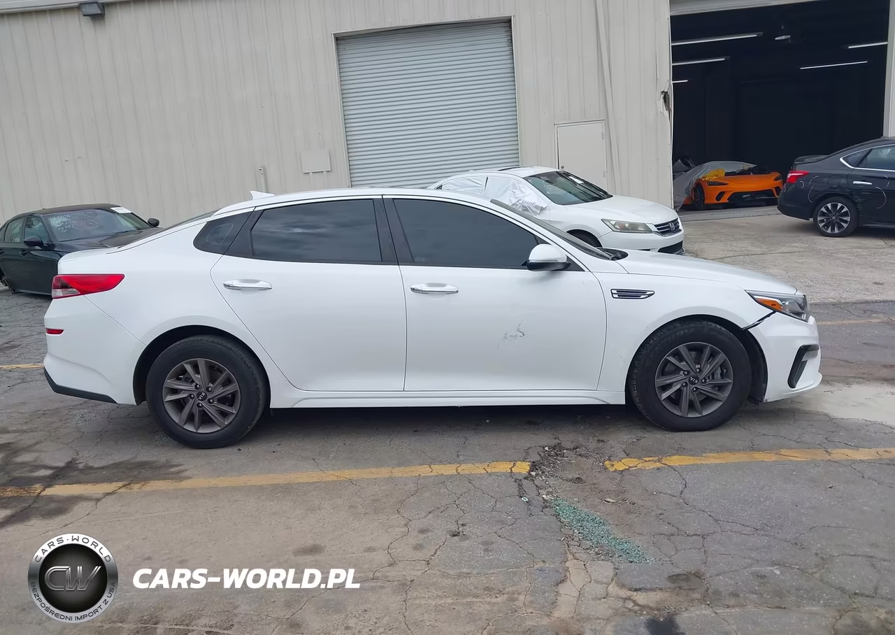 2020 Kia Optima Lx VIN:5XXGT4L37LG413121 - 13