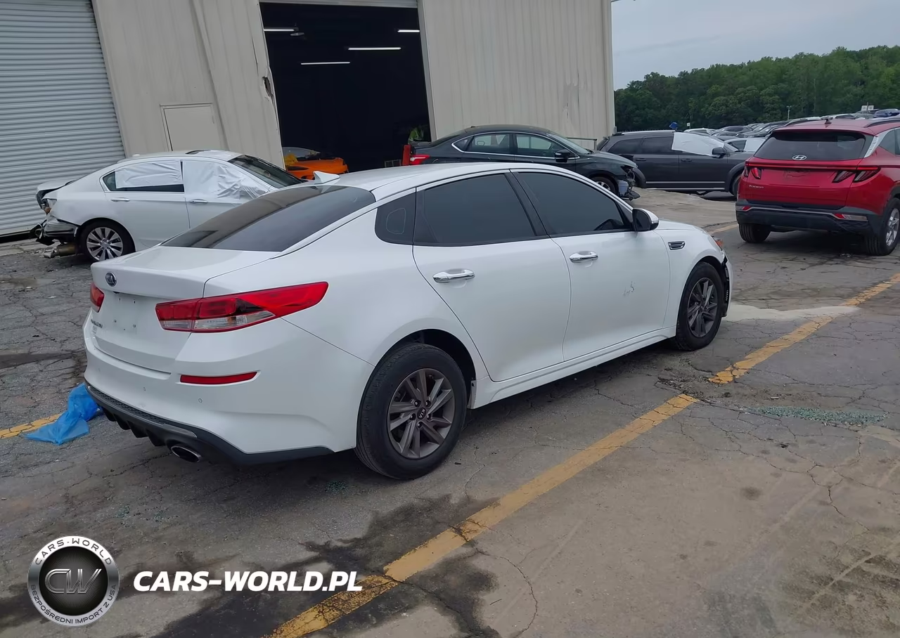2020 Kia Optima Lx VIN:5XXGT4L37LG413121 - 4