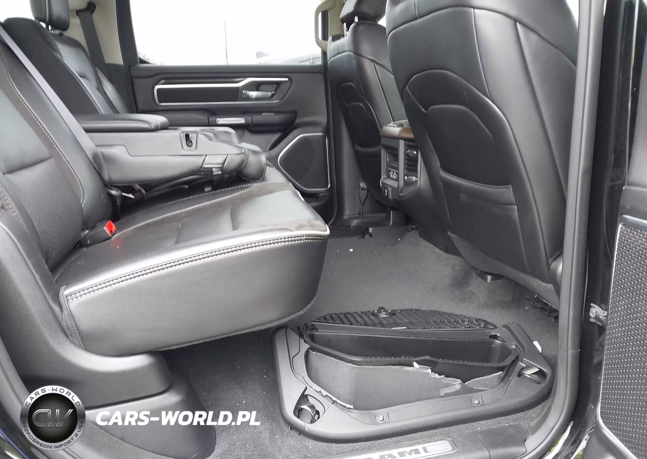 2022 Ram 1500 Laramie 4X2 5'7 Box VIN:1C6RREJT4NN124924 - 8