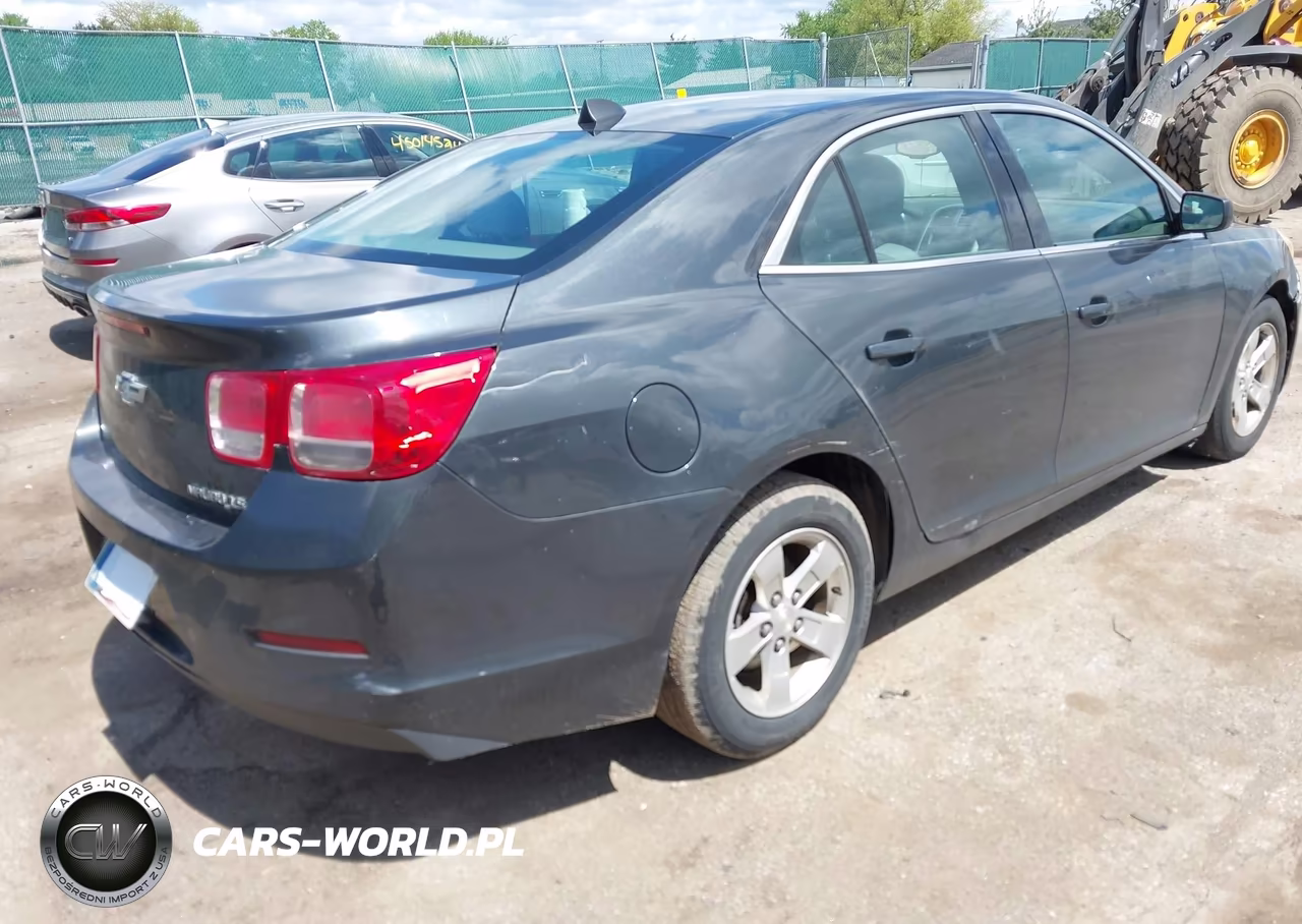 2014 Chevrolet Malibu 1Ls VIN:1G11B5SLXEF145854 - 4