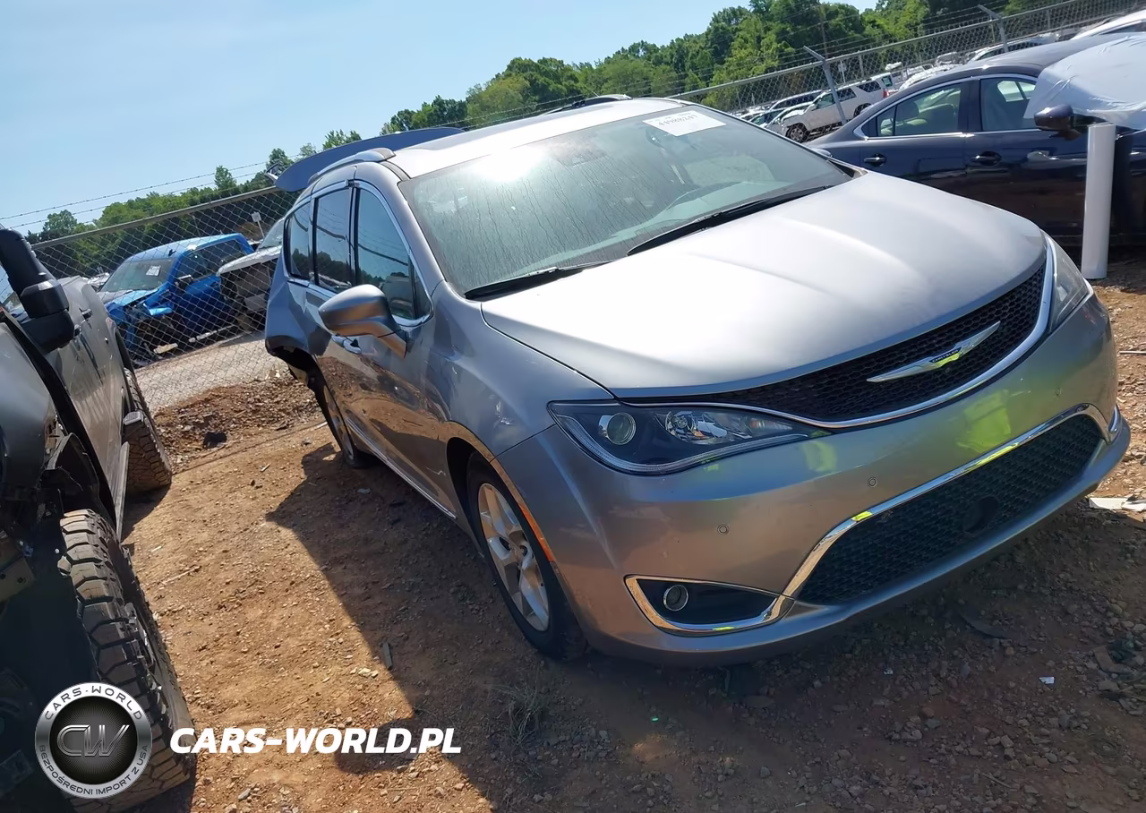 2019 Chrysler Pacifica Touring L Plus