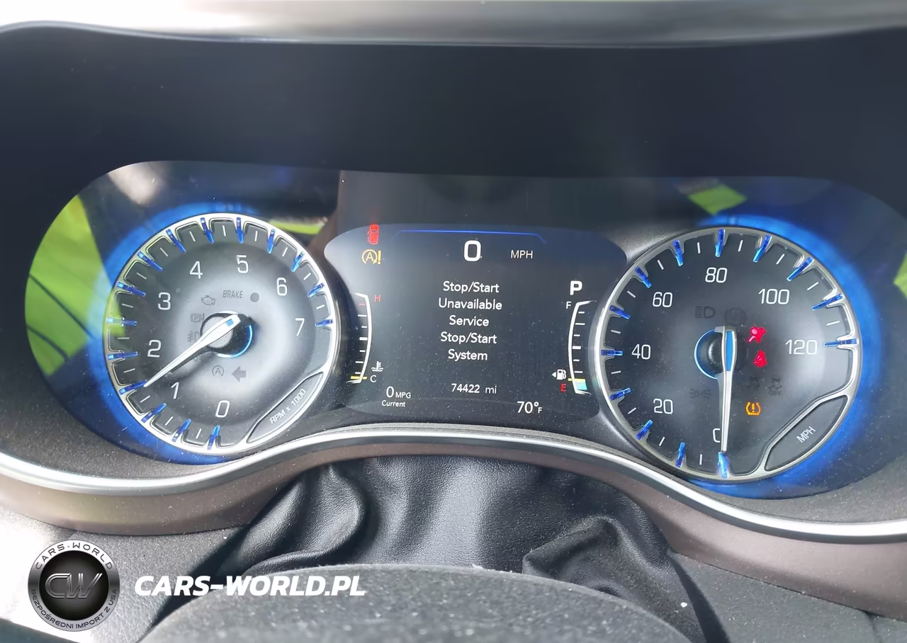 2019 Chrysler Pacifica Touring L Plus VIN:2C4RC1EGXKR629798 - 7