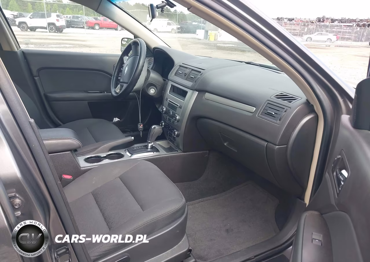 2011 Ford Fusion Se VIN:3FAHP0HA5BR143031 - 5