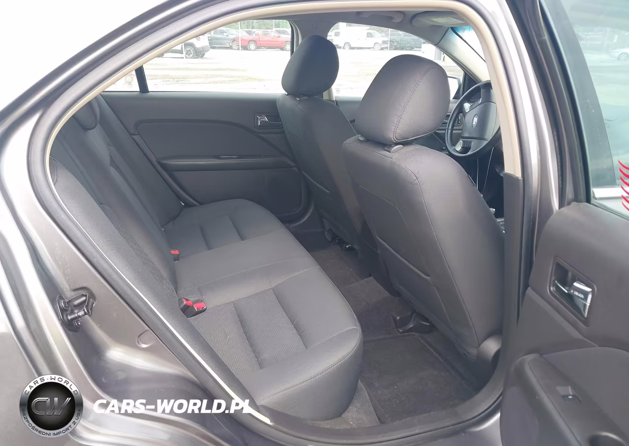2011 Ford Fusion Se VIN:3FAHP0HA5BR143031 - 8
