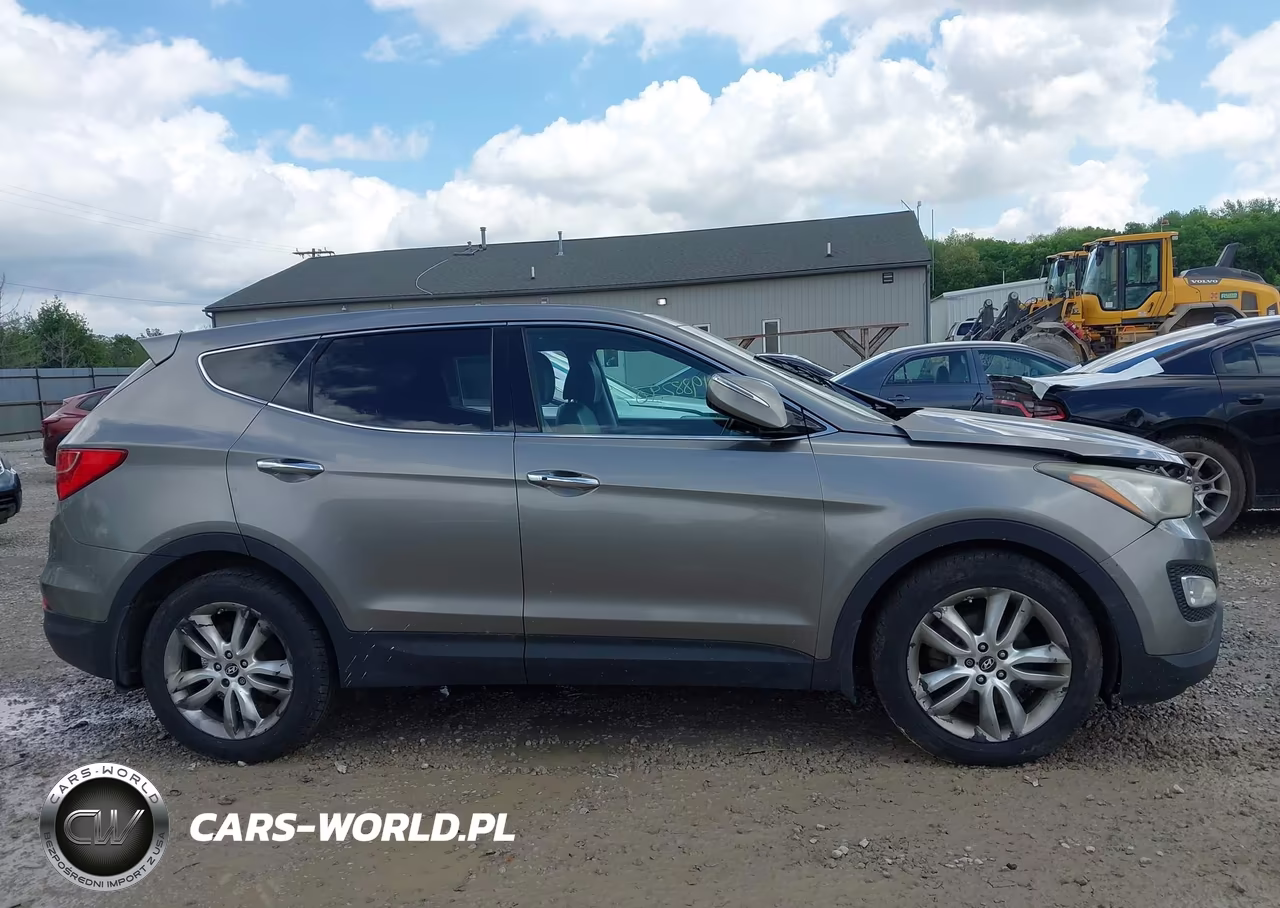 2013 Hyundai Santa Fe Sport 2.0T VIN:5XYZWDLA6DG057885 - 13