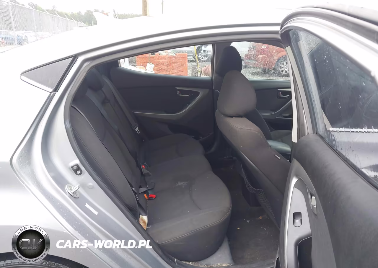 2016 Hyundai Elantra Value Edition VIN:KMHDH4AE6GU479549 - 8