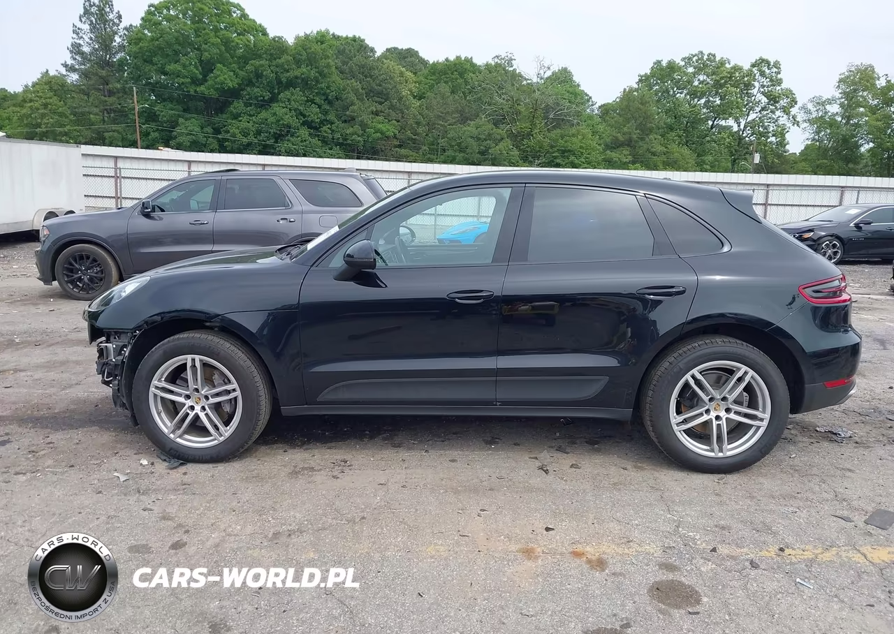 2018 Porsche Macan VIN:WP1AA2A52JLB00932 - 14